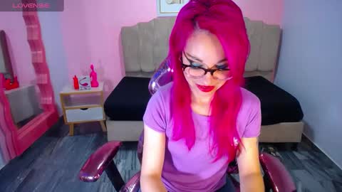 abril_ch_ online show from September 16, 10:38 am