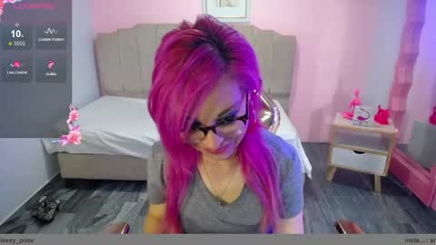 abril_ch_ online show from October 9, 10:46 am