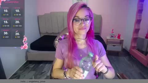 abril_ch_ online show from October 27, 10:41 am