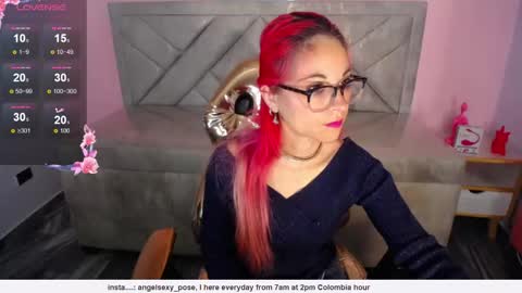 abril_ch_ online show from January 16, 11:58 am