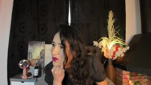 Snapshot of abril_riios chatting on April 29, 2:32 pm Abril online show from April 29, 2:32 pm