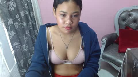 Snapshot of abrilparkersex chatting on March 28, 12:27 pm abrilparkersex online show from March 28, 12:27 pm