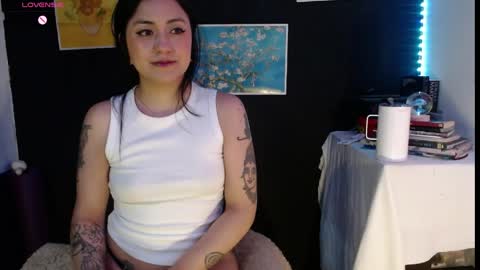 Snapshot of absentavert chatting on April 6, 11:49 pm Absenta vert online show from April 6, 11:49 pm