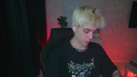 Nick online show from October 5, 4:16 pm