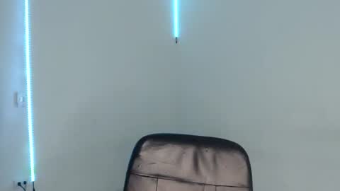 Snapshot of abyy_thomson chatting on January 16, 9:24 am abyy_thomson online show from January 16, 9:24 am