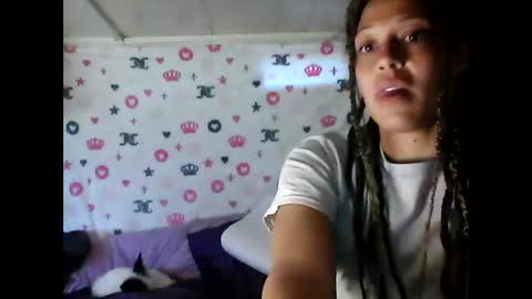 acassiecakes online show from March 26, 12:39 am