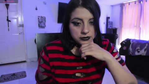 Snapshot of acid_alice666 chatting on January 31, 3:33 pm Alice online show from January 31, 3:33 pm