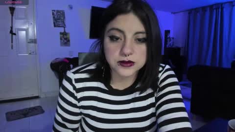 Snapshot of acid_alice666 chatting on February 18, 2:05 am Alice online show from February 18, 2:05 am