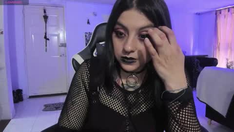 Snapshot of acid_alice666 chatting on September 18, 4:31 pm Alice online show from September 18, 4:31 pm