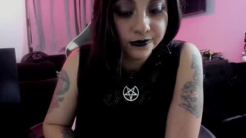 Alice online show from March 7, 1:35 am