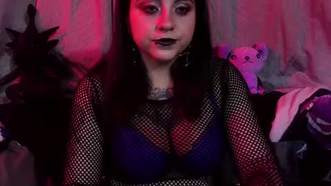 Alice online show from May 8, 11:32 pm