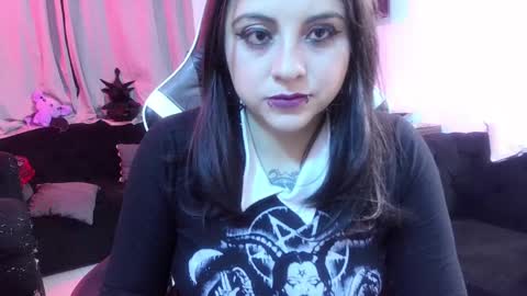 Alice online show from May 12, 2:41 am