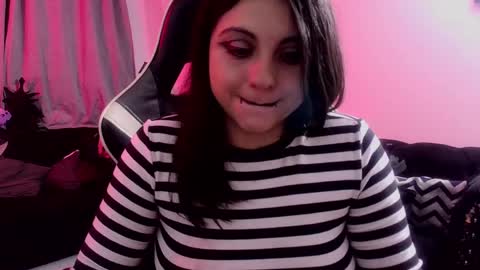 Alice online show from May 18, 4:07 am