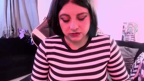 Alice online show from May 23, 1:33 am