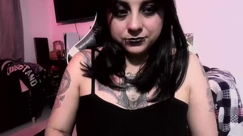 Alice online show from May 29, 2:42 am