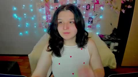 Snapshot of acid_kate chatting on April 2, 12:41 am Kate online show from April 2, 12:41 am