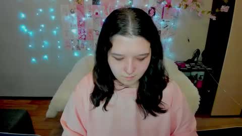 Snapshot of acid_kate chatting on April 10, 2:39 am Kate online show from April 10, 2:39 am