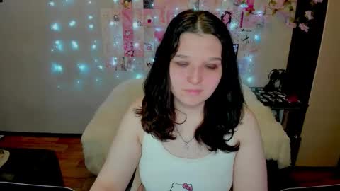 Snapshot of acid_kate chatting on April 18, 12:03 am Kate online show from April 18, 12:03 am