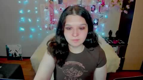Snapshot of acid_kate chatting on April 21, 1:42 am Kate online show from April 21, 1:42 am