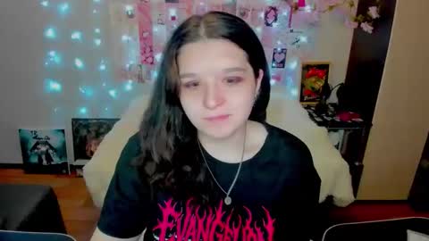 Kate online show from May 1, 11:42 pm