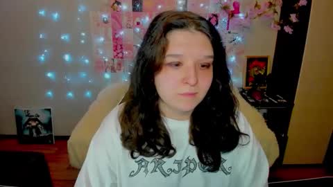 Snapshot of acid_kate chatting on June 9, 12:44 am Kate online show from June 9, 12:44 am
