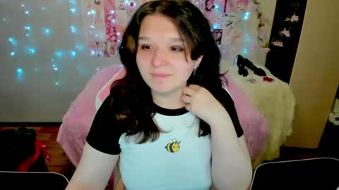 Snapshot of acid_kate chatting on August 1, 11:36 pm Kate online show from August 1, 11:36 pm