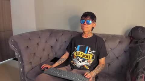 Acid Milo online show from December 15, 4:26 pm