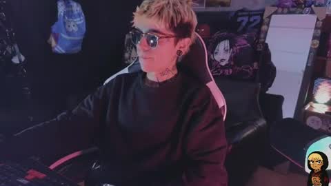 Acid Milo online show from July 11, 6:43 pm