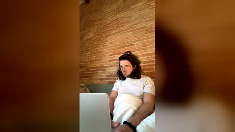 acroberts88 online show from February 2, 9:19 am