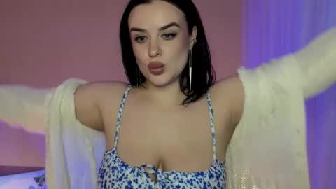 Snapshot of actavia_rose chatting on February 20, 8:58 pm my inst love inside 17 online show from February 20, 8:58 pm