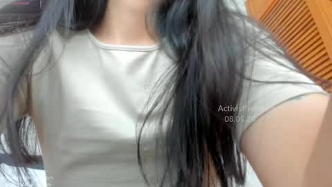 Helena online show from May 8, 3:39 pm