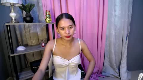 Snapshot of acyl_quixx chatting on January 23, 2:12 am acyl_quixx online show from January 23, 2:12 am