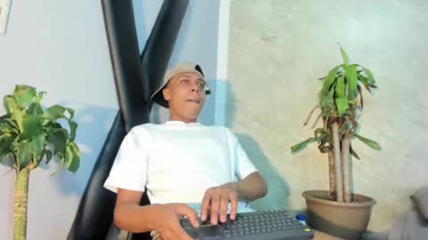 Snapshot of ada_brooke chatting on December 2, 8:00 pm ada_brooke online show from December 2, 8:00 pm