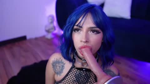   online show from June 13, 7:06 am