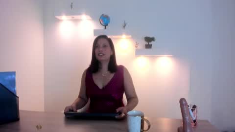 Snapshot of ada_mclaine2 chatting on February 17, 12:23 pm Ada online show from February 17, 12:23 pm