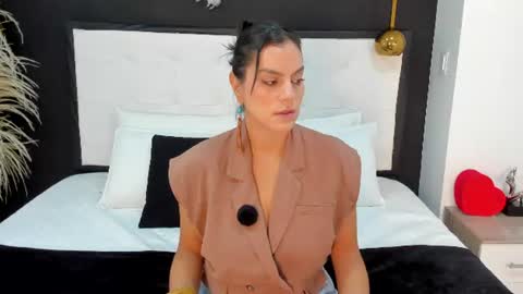    online show from July 30, 1:32 pm