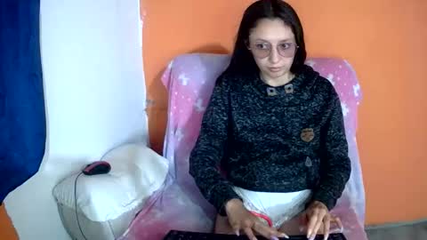 Ada naugthy28 online show from May 28, 10:51 pm