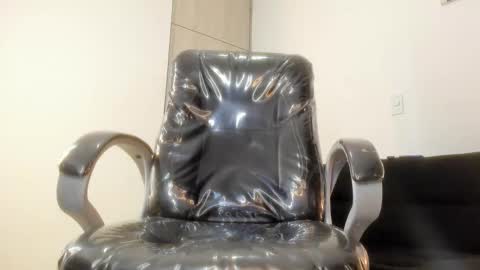 Snapshot of adaam_collins_ chatting on February 20, 6:48 am addam online show from February 20, 6:48 am