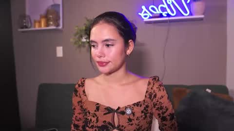 Snapshot of adahara_miller chatting on November 16, 11:32 pm Adahara online show from November 16, 11:32 pm