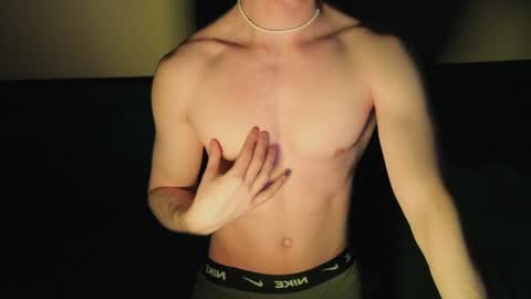 Snapshot of adam21boy chatting on July 4, 9:32 pm Adam online show from July 4, 9:32 pm