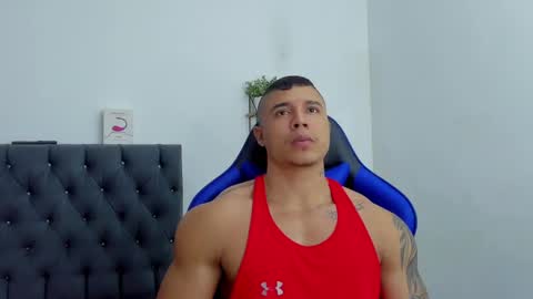 Snapshot of adam_boss chatting on October 7, 4:15 pm adam boss online show from October 7, 4:15 pm