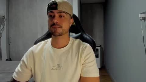 adam clarke online show from December 24, 1:06 am