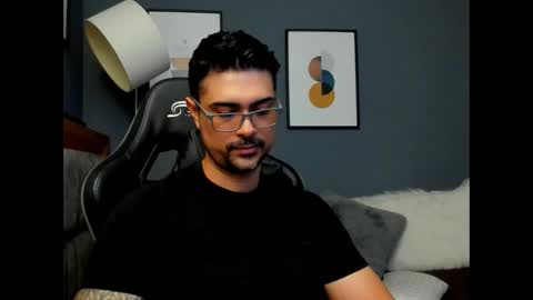 adam clarke online show from May 16, 12:40 am