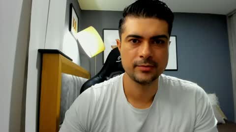 adam clarke online show from May 19, 2:18 am