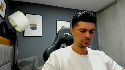 adam clarke online show from June 26, 1:21 am