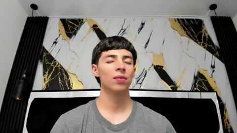 Snapshot of adam_clay21 chatting on December 13, 8:37 pm ADAM online show from December 13, 8:37 pm