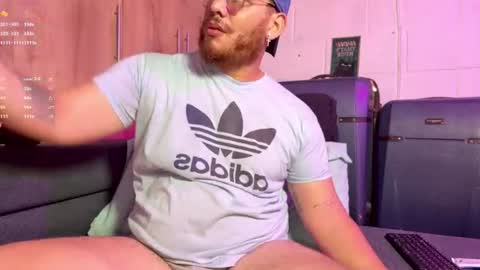 Snapshot of adam_coxxx chatting on July 10, 11:24 am adam_coxxx online show from July 10, 11:24 am