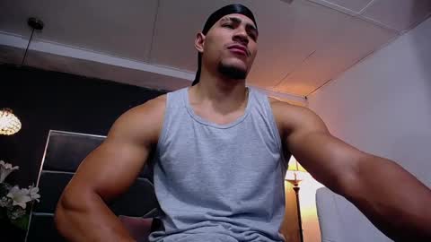 adam_fit19cm online show from September 13, 2:06 pm