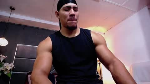 adam_fit19cm online show from September 19, 1:45 pm