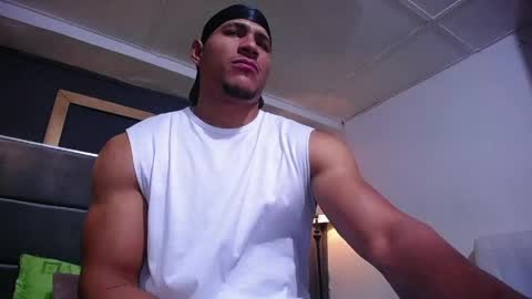 adam_fit19cm online show from May 30, 1:25 am